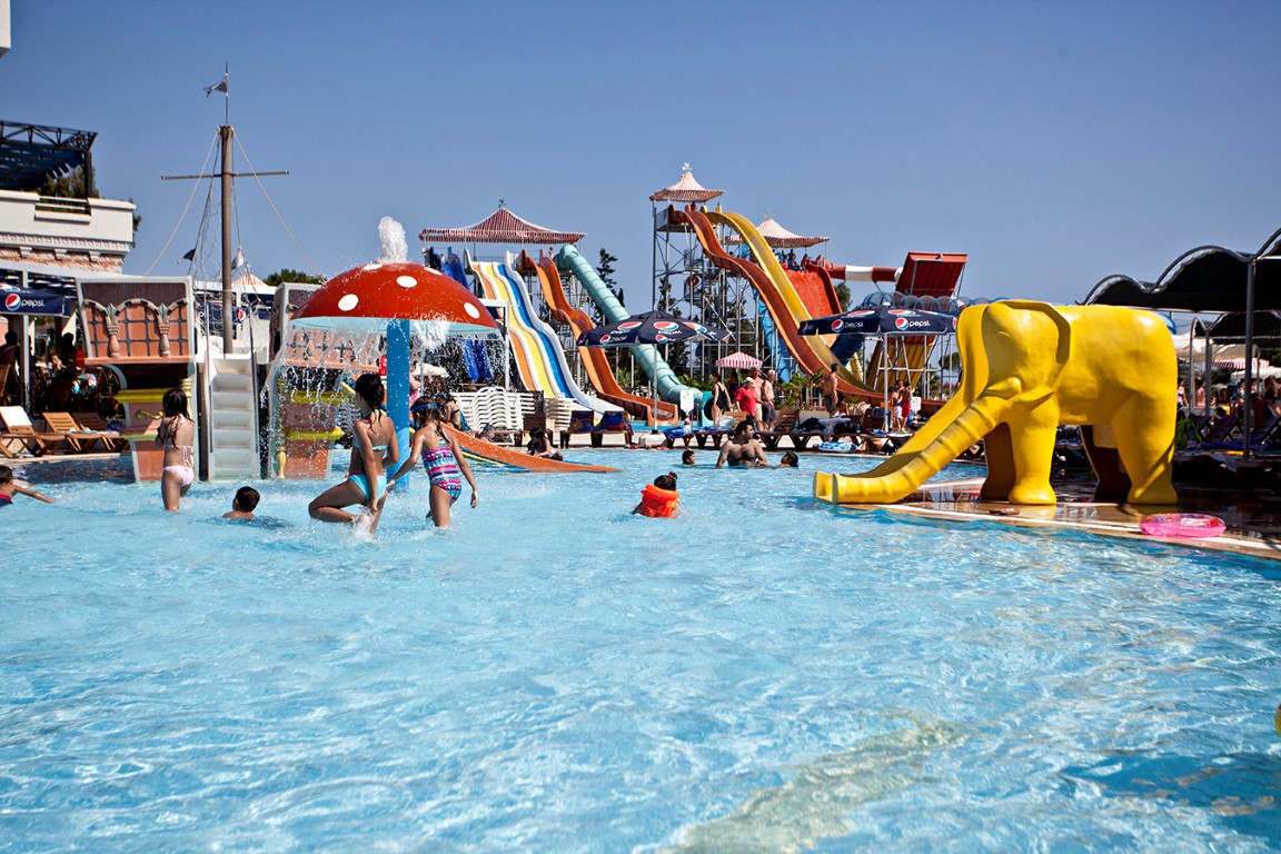 imagini hotel CLUB YALI OZDERE